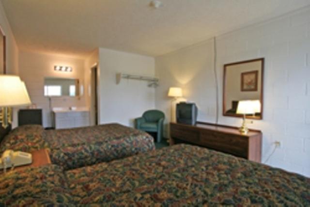 Hotel Lake Anna Glenora Værelse billede
